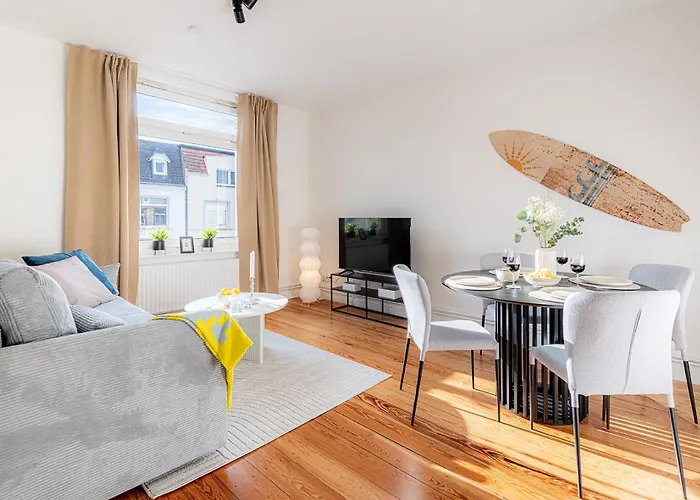 Sadebo Apartments Wave 6 Gaeste 2 Schlafzimmer 1 Wohnzimmer